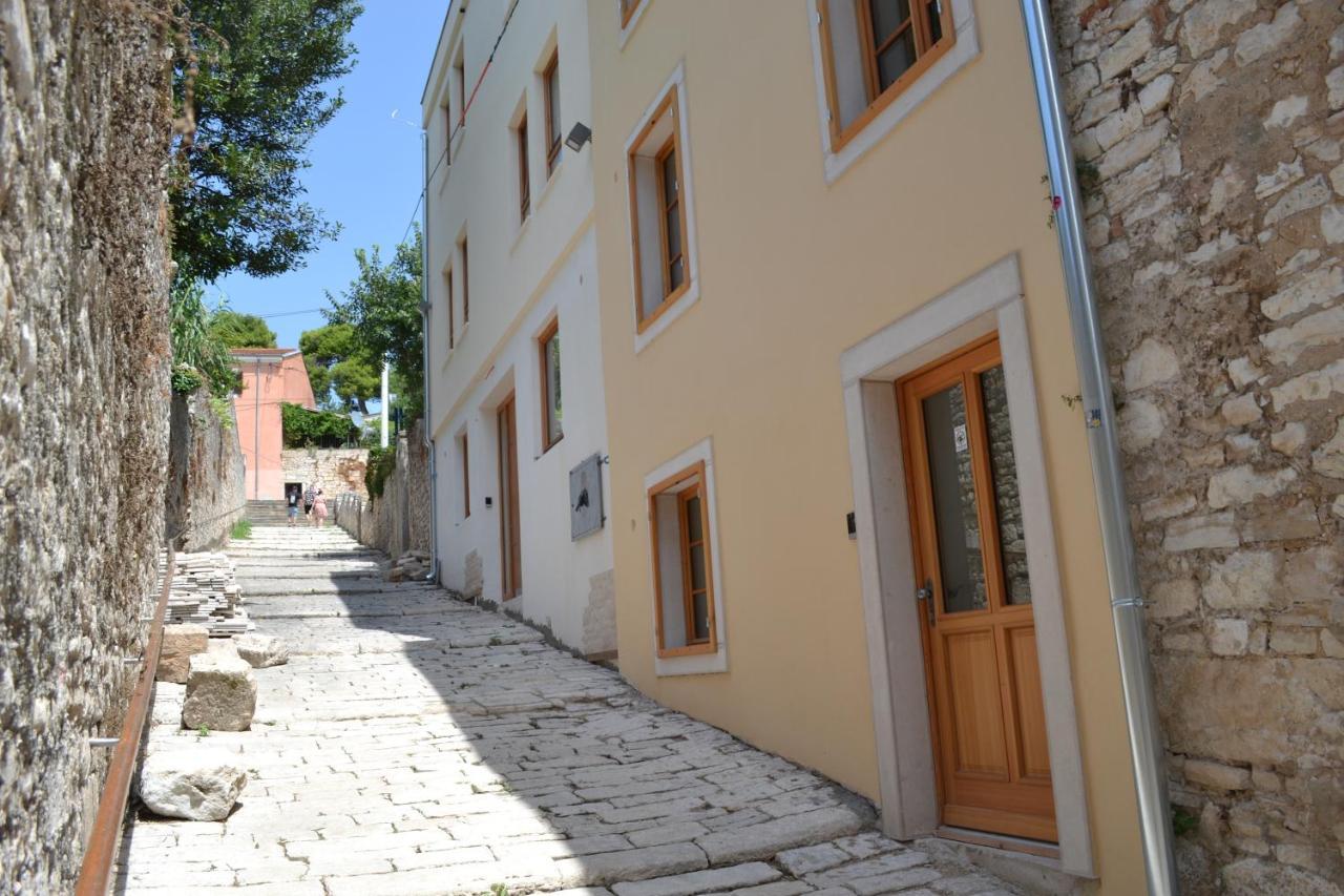 Pula Residence Rooms And Apartments Old City Center Ngoại thất bức ảnh