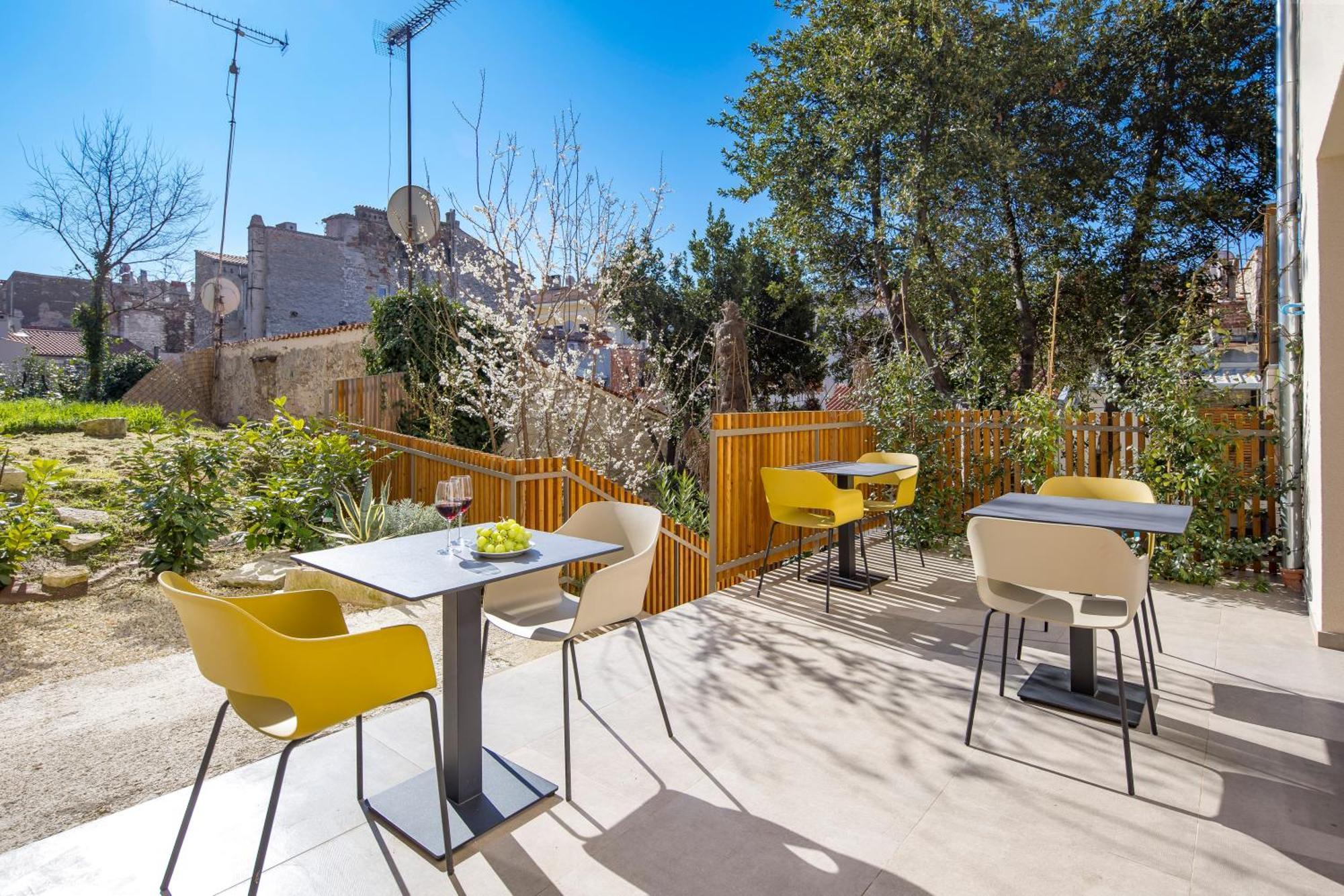 Pula Residence Rooms And Apartments Old City Center Ngoại thất bức ảnh