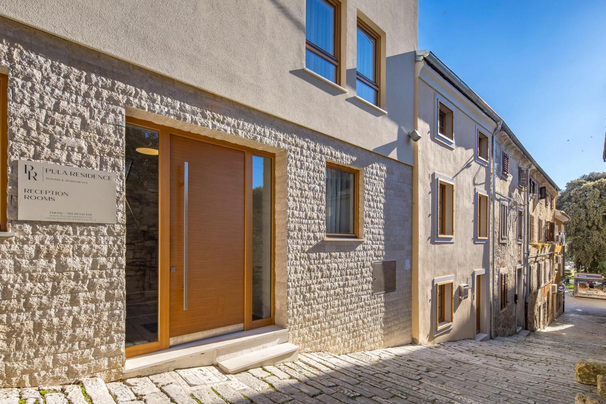 Pula Residence Rooms And Apartments Old City Center Ngoại thất bức ảnh