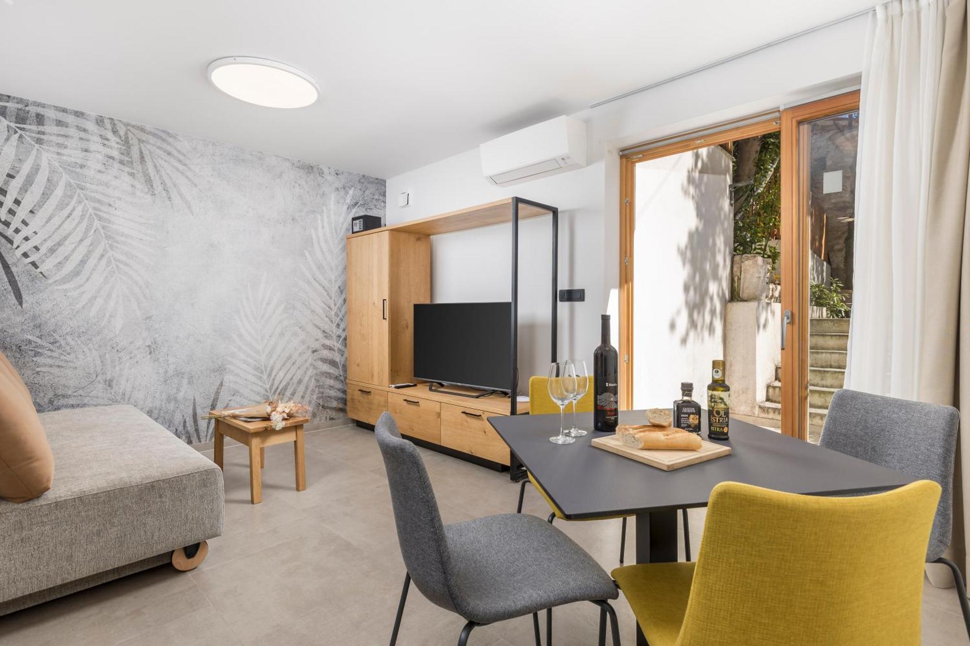 Pula Residence Rooms And Apartments Old City Center Ngoại thất bức ảnh