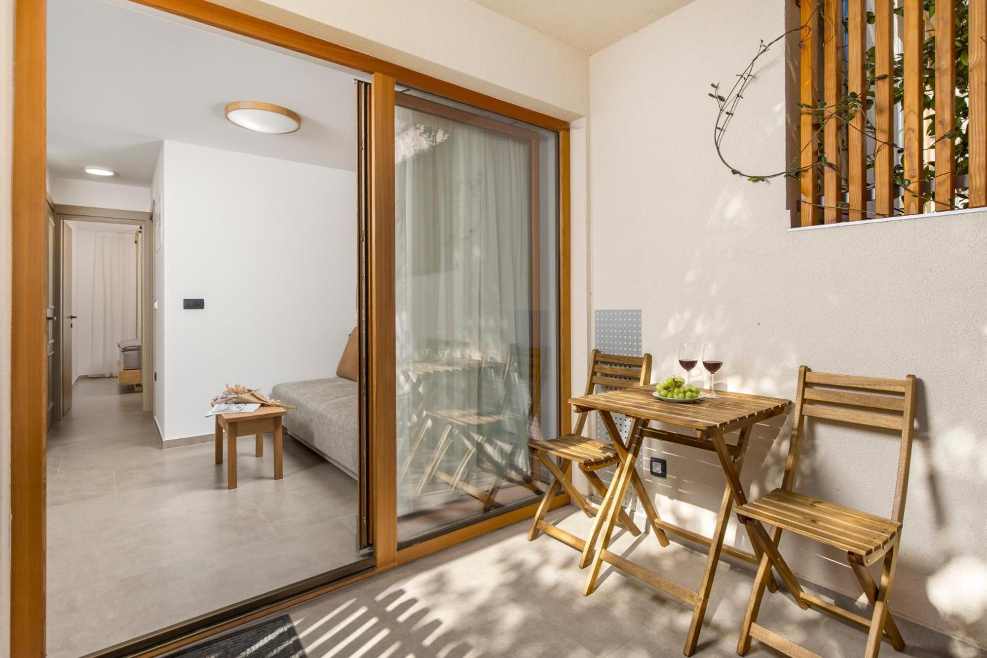 Pula Residence Rooms And Apartments Old City Center Ngoại thất bức ảnh