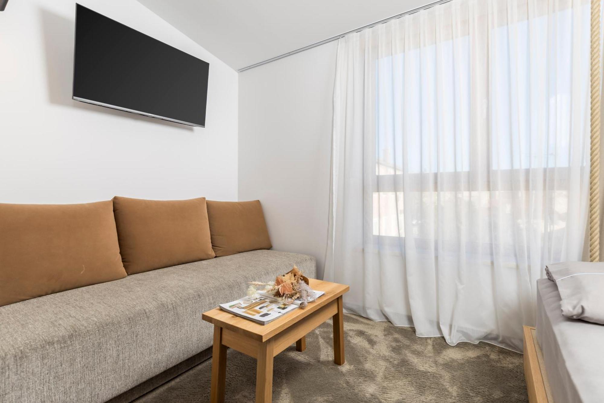 Pula Residence Rooms And Apartments Old City Center Ngoại thất bức ảnh